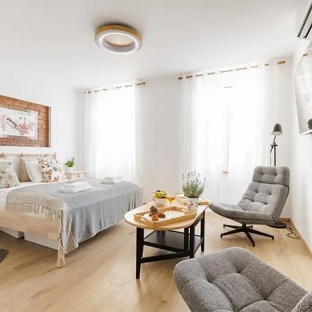 Cozy&Quiet, Self Check In, Parking Apartment Zagreb Exterior photo
